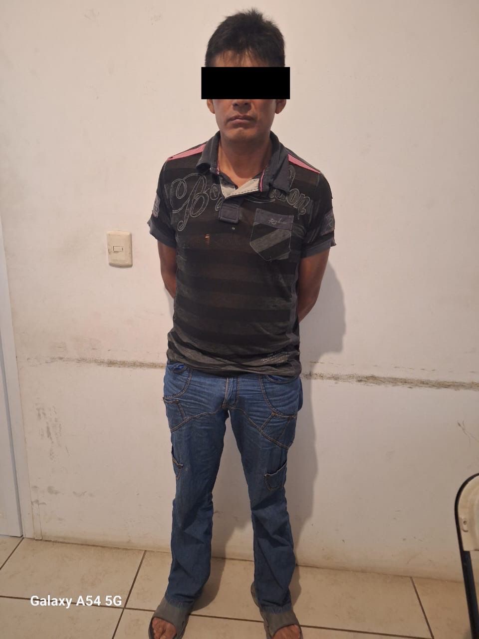 Detiene Policía Vial Estatal a ocupante de camioneta con 19 paquetes de aparente marihuana
