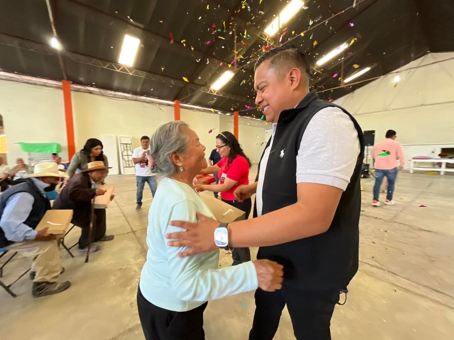 Festejan el día del adulto mayor en Asunción Nochixtlán