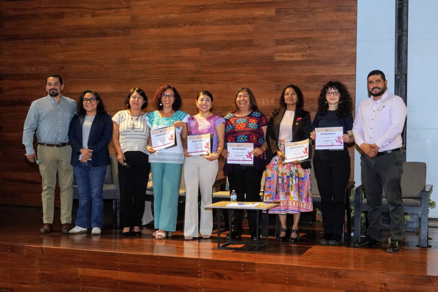 Conmemora Secretaría de las Mujeres sufragio femenino en México con foro “Tejiendo Democracia entre mujeres”