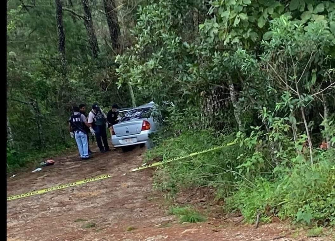 Nochixteco es ultimado a balazos, localizan su cuerpo y de dos personas más en Juquilita