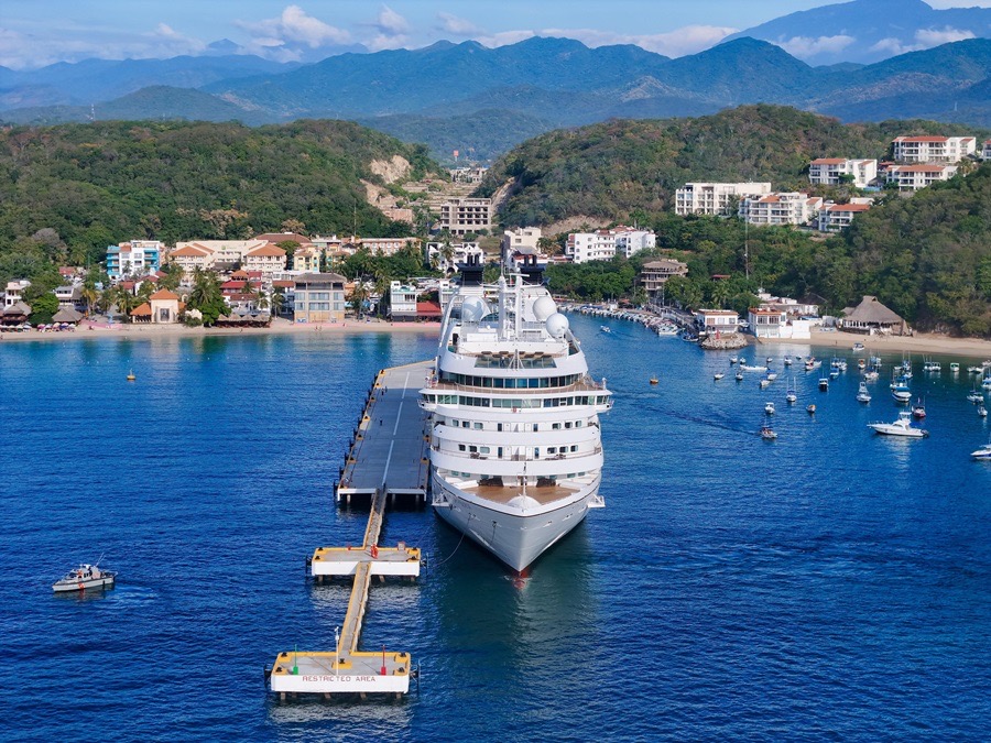 Derrama económica de cruceros en Huatulco llega a 49.6 millones en 2024