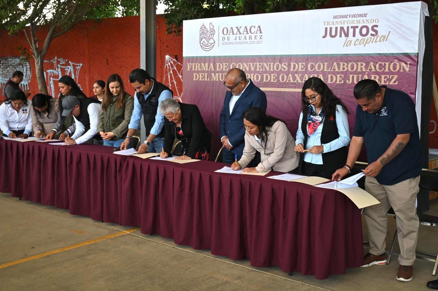 Personas mayores de 17 años podrán concluir su educación media superior en el Cobao